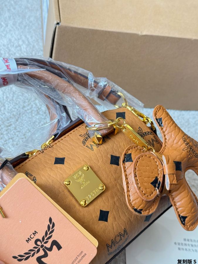 1:1 Replica MCM bag MCM — 1:1 Replica — photo 2