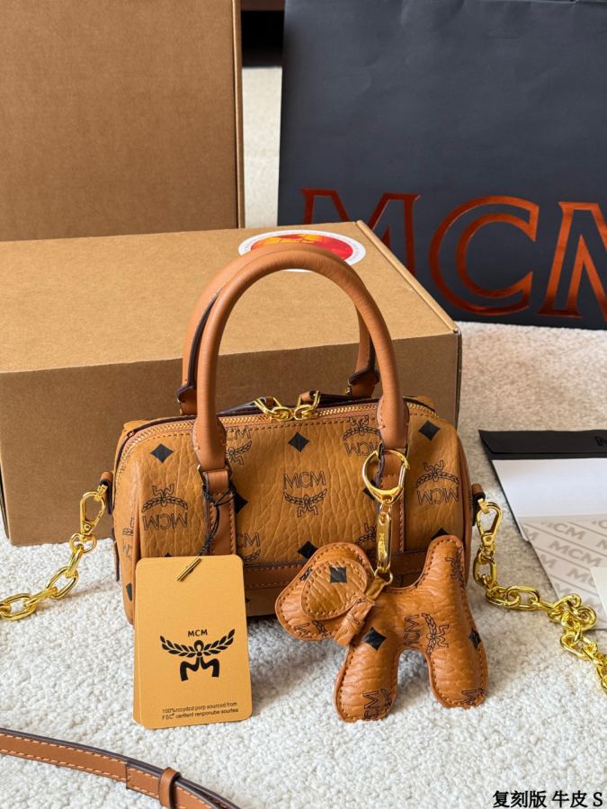 1:1 Replica MCM bag replica version cowhide — photo 4