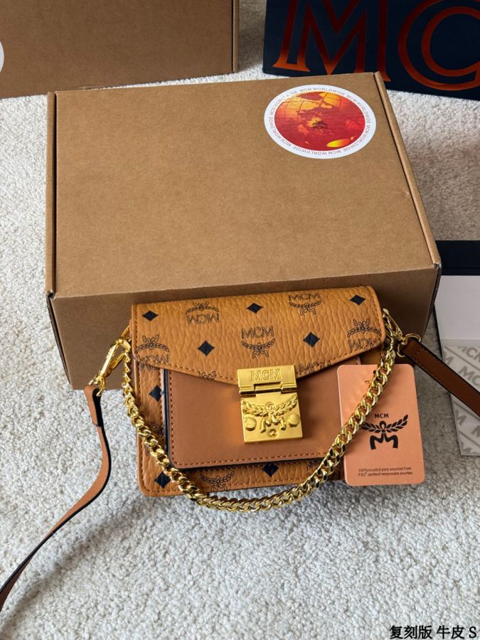 1:1 Replica MCM bag replica version cowhide — photo 3