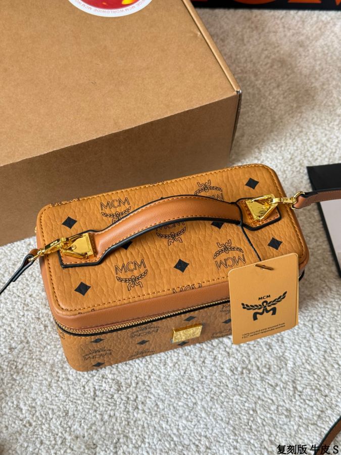 1:1 Replica MCM bag replica version cowhide — photo 6
