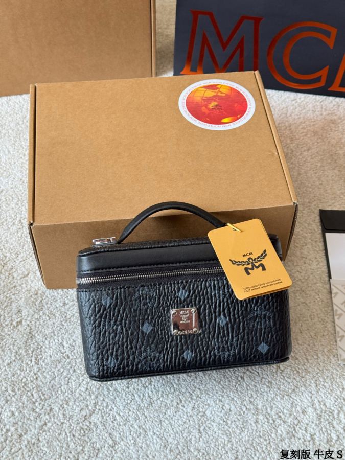 1:1 Replica MCM bag replica version cowhide — photo 5