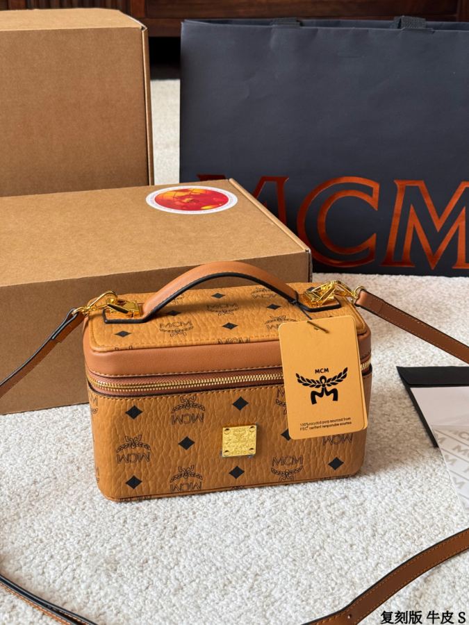 1:1 Replica MCM bag replica version cowhide — photo 2