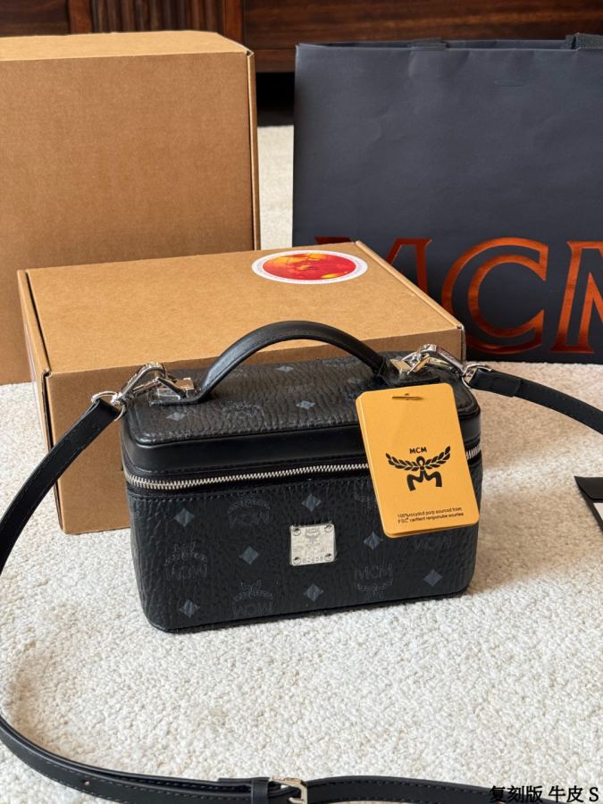 1:1 Replica MCM bag replica version cowhide — photo 3