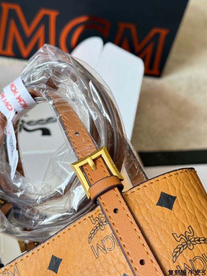 1:1 Replica MCM bag replica version cowhide — photo 4