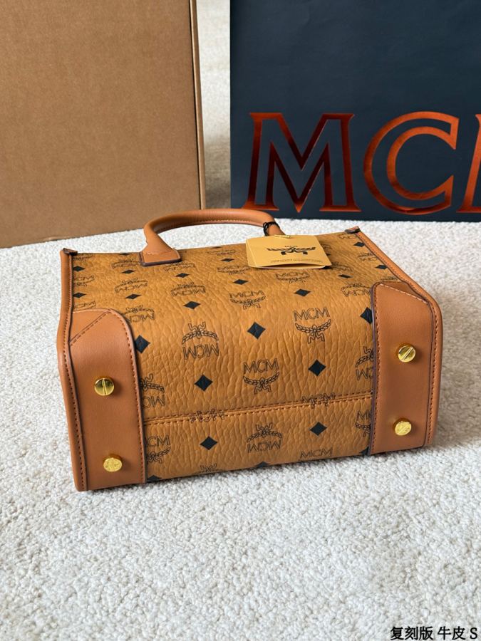 1:1 Replica MCM bag replica version cowhide — photo 8