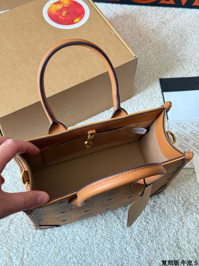1:1 Replica MCM bag replica version cowhide — photo 9