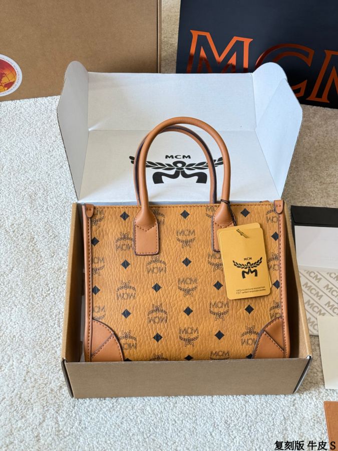1:1 Replica MCM bag replica version cowhide — photo 5