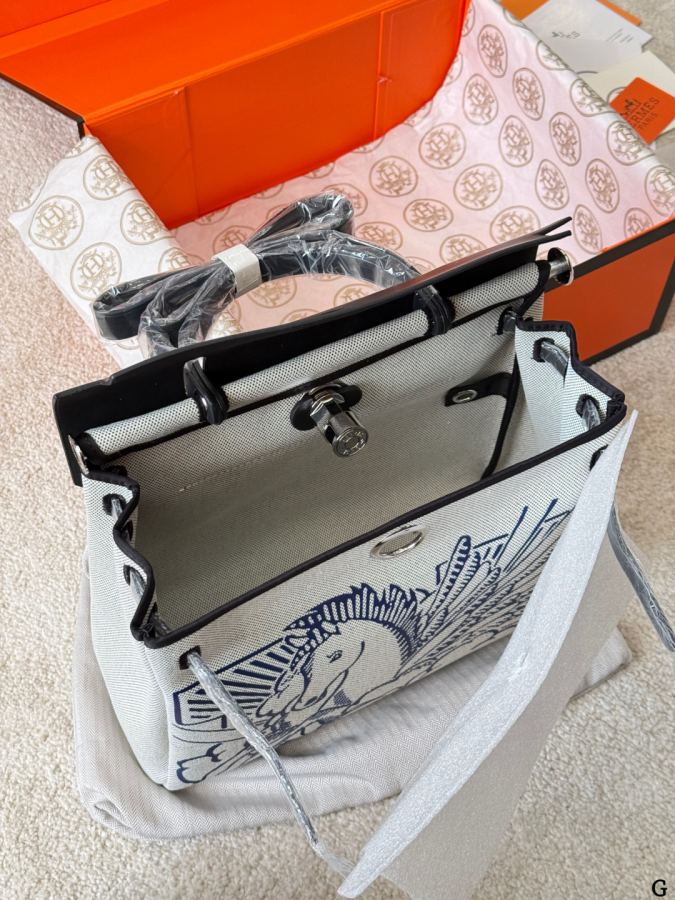 1:1 Replica Hermes bag replica — photo 9