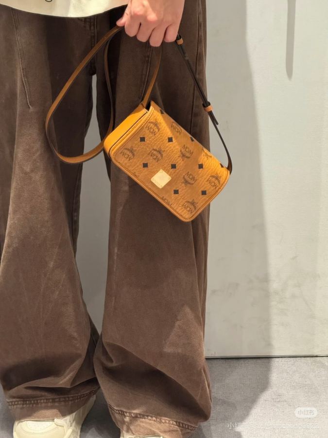 1:1 Replica MCM bag MCM | — AAA Quality Replica — photo 4