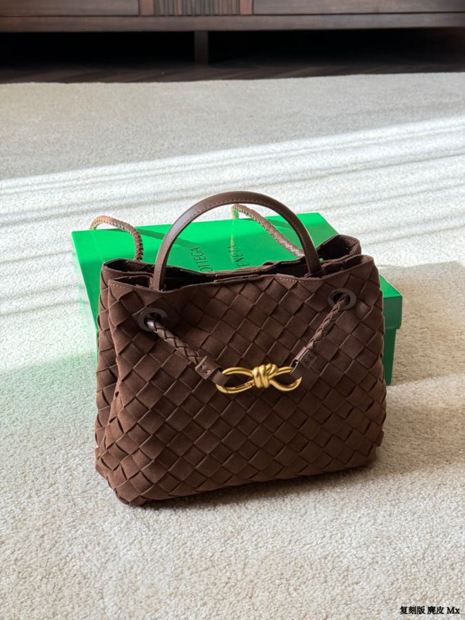 1:1 Replica Bottega Veneta bag replica — photo 3
