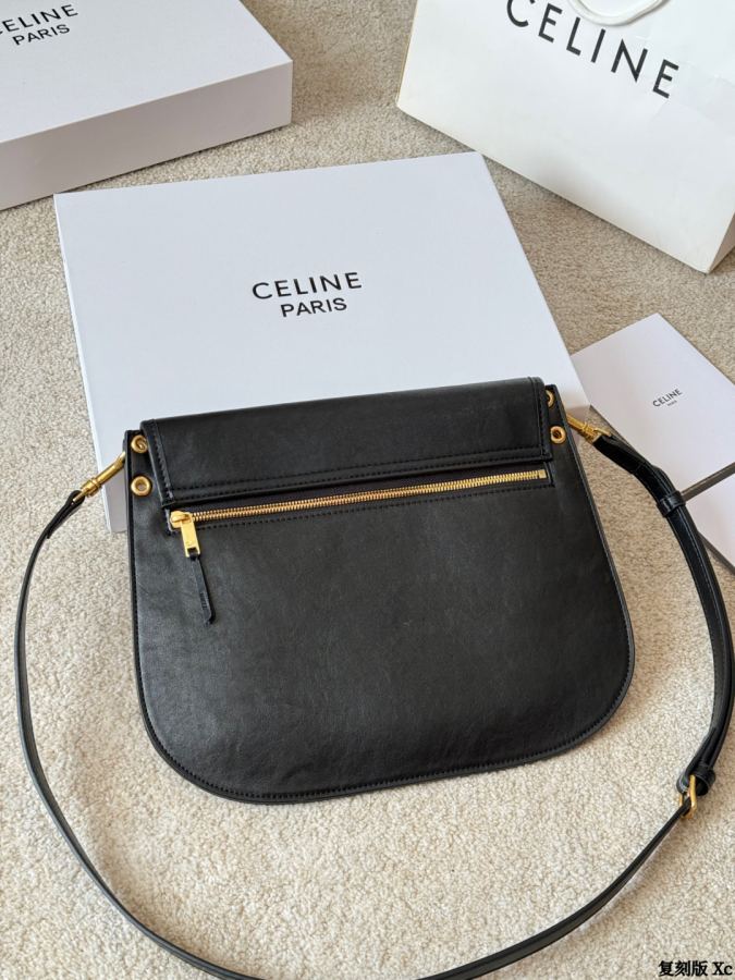 1:1 Replica Celine bag CELINE Soft Triomphe — AAA Quality Replica — photo 3