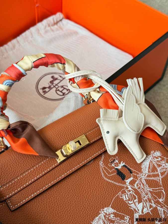 1:1 Replica Hermes bag replica — photo 4