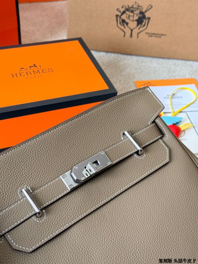 1:1 Replica Hermes bag replica — photo 5