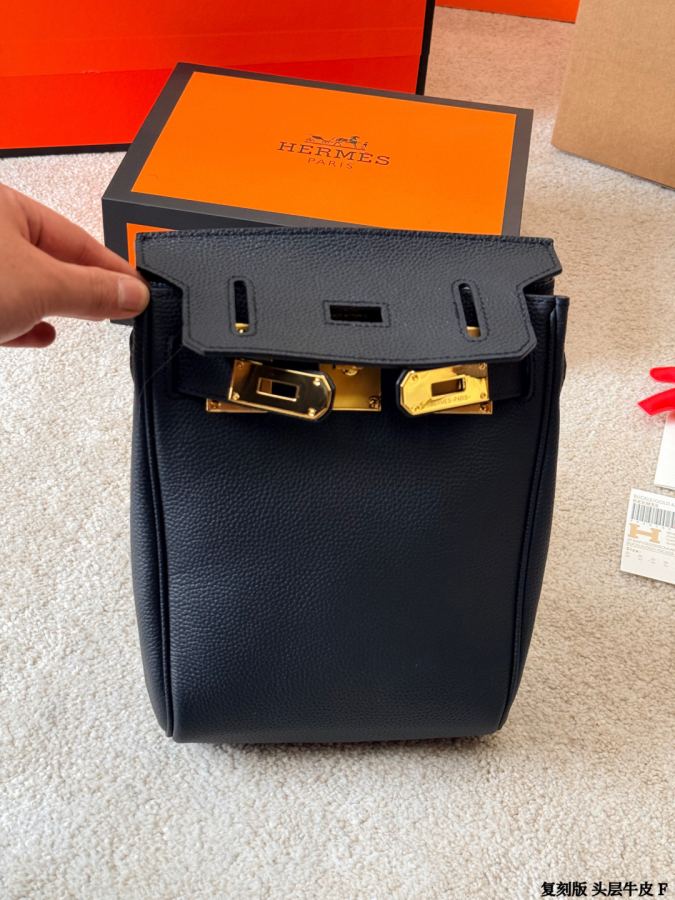 1:1 Replica Hermes bag replica — photo 3