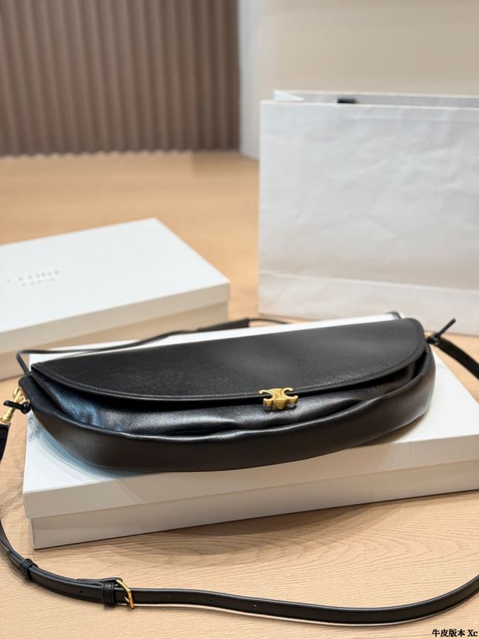 1:1 Replica Celine bag CELINE Soft Triomphe — AAA Quality Replica — photo 5