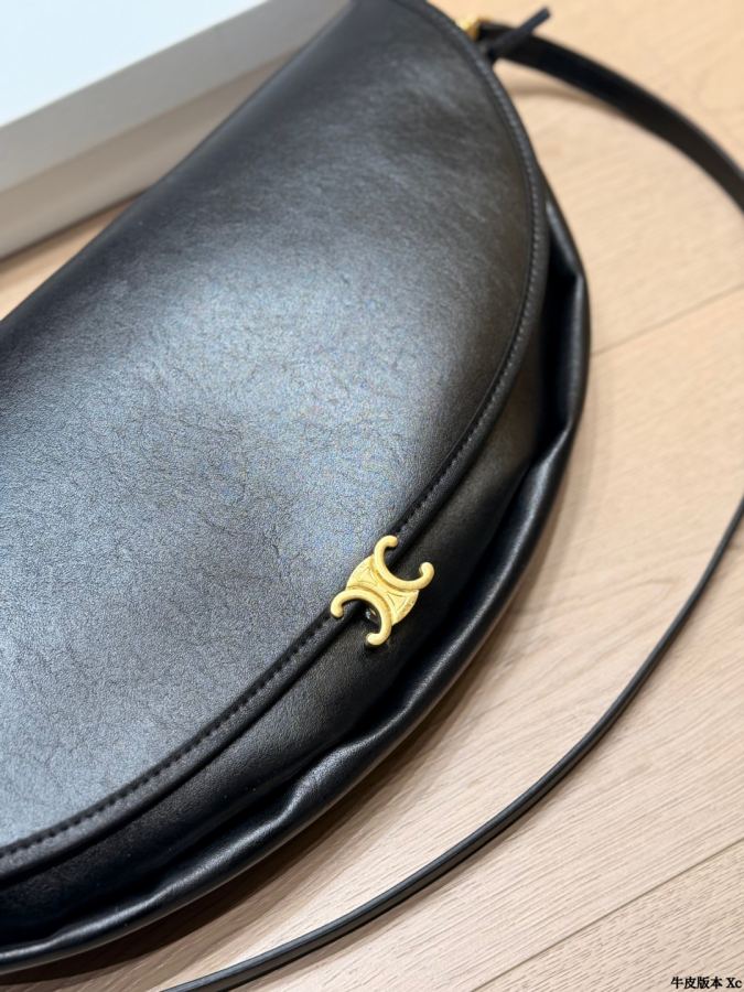 1:1 Replica Celine bag CELINE Soft Triomphe — AAA Quality Replica — photo 4
