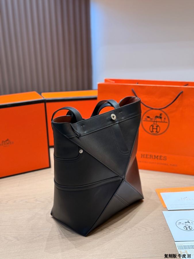 1:1 Replica LOEWE bag replica version cowhide — photo 6