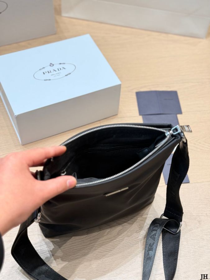 1:1 Replica PRADA bag Prada — 1:1 Replica — photo 9