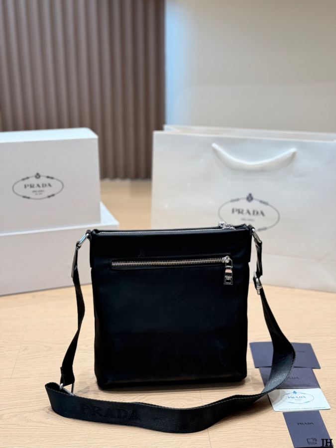 1:1 Replica PRADA bag Prada — 1:1 Replica — photo 6