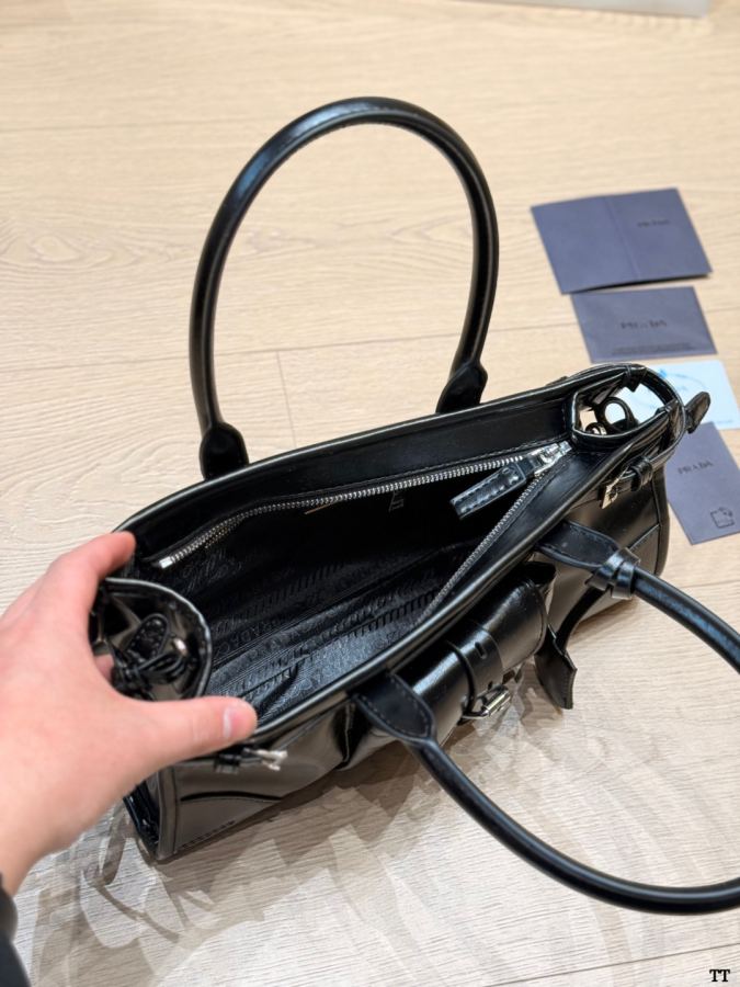 1:1 Replica PRADA bag Prada — 1:1 Replica — photo 9