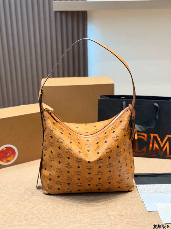 1:1 Replica MCM bag MCM Visetos ​​ — Premium Replica — photo 2