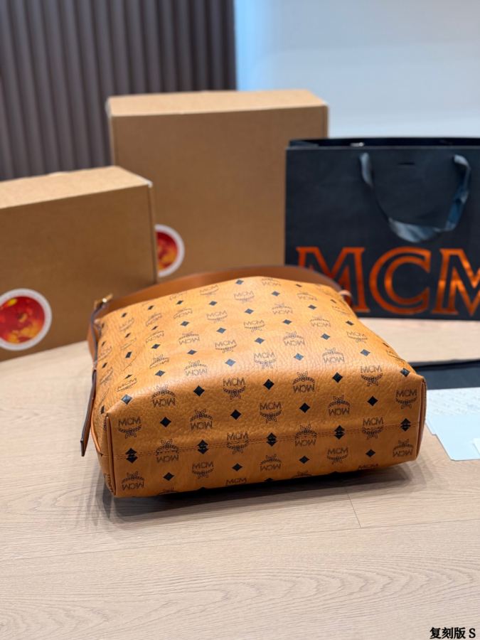 1:1 Replica MCM bag MCM Visetos ​​ — Premium Replica — photo 8