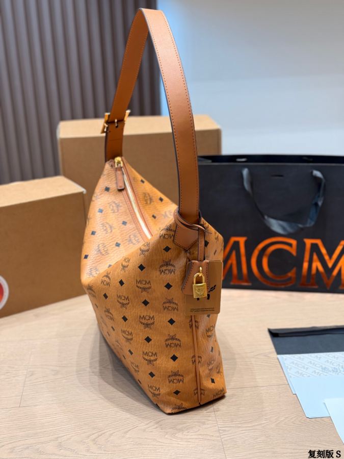 1:1 Replica MCM bag MCM Visetos ​​ — Premium Replica — photo 7