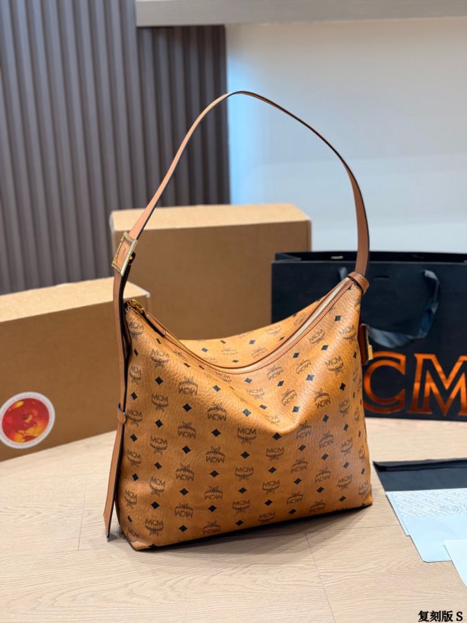 1:1 Replica MCM bag MCM Visetos ​​ — Premium Replica — photo 4