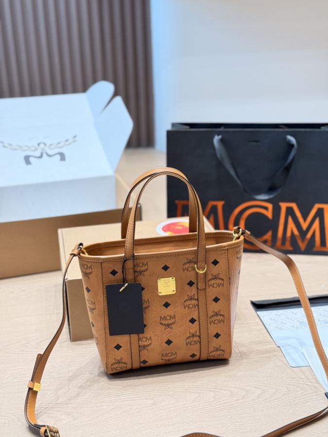 1:1 Replica MCM bag replica — photo 5
