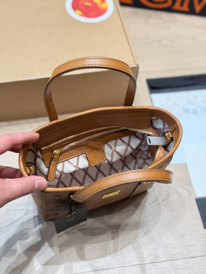 1:1 Replica MCM bag replica — photo 9