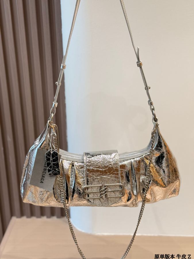 1:1 Replica Balenciaga bag replica — photo 4