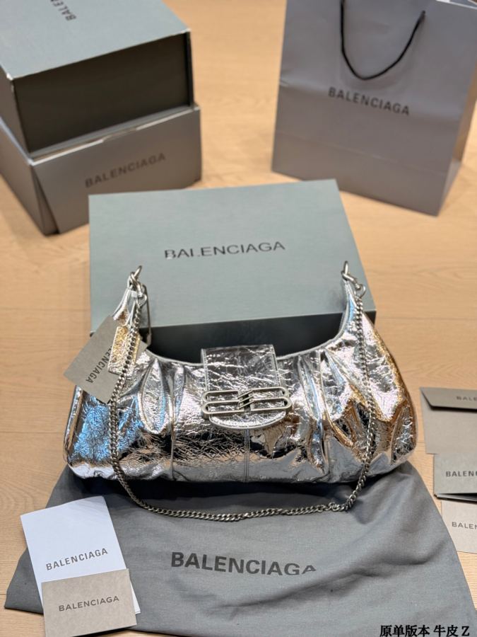 1:1 Replica Balenciaga bag replica — photo 2