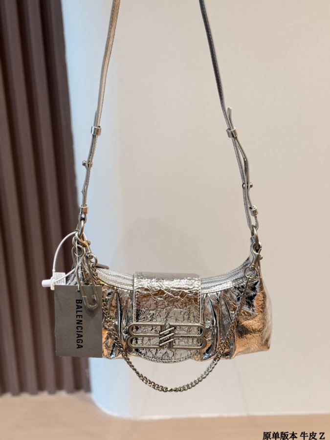 1:1 Replica Balenciaga bag replica — photo 5