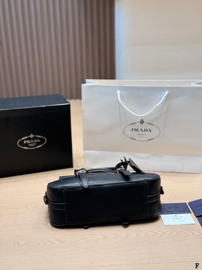 1:1 Replica PRADA bag Prada Vitello Daino ​​ — Premium Replica — photo 6