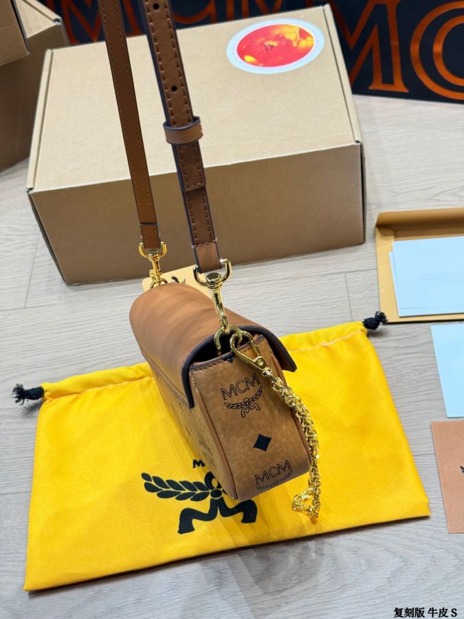 1:1 Replica MCM bag replica version cowhide — photo 8