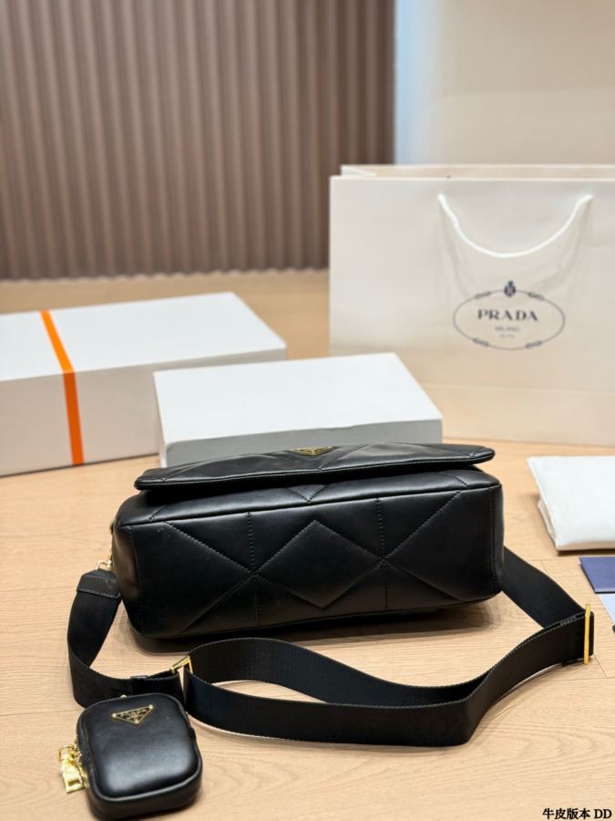 1:1 Replica PRADA bag PRADA ​​ — Premium Replica — photo 6