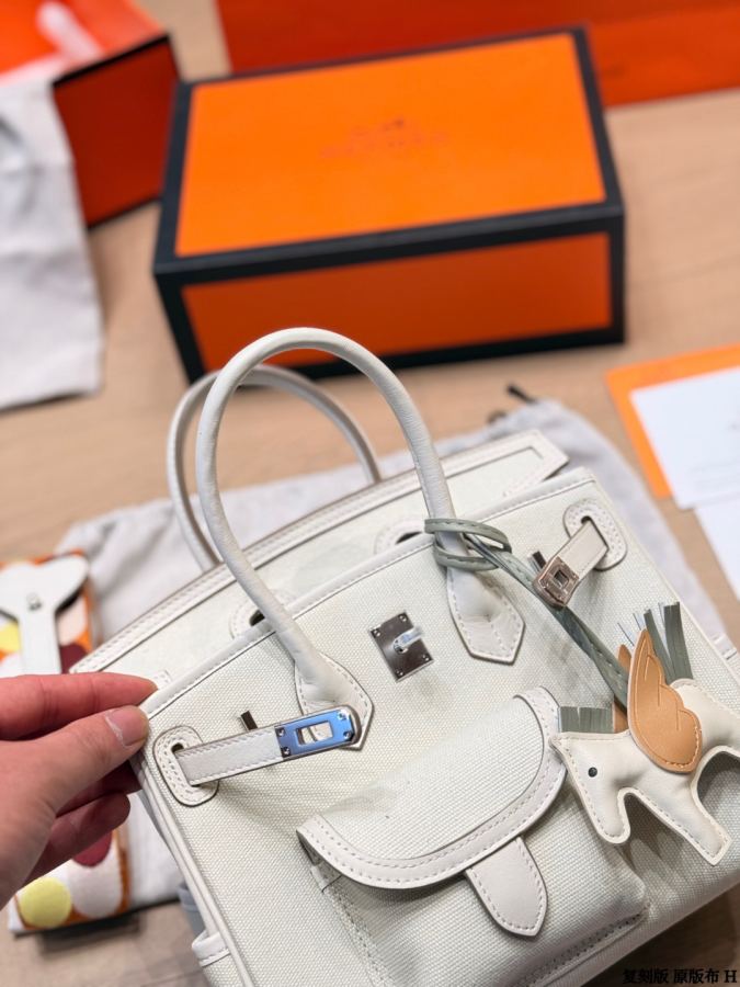 1:1 Replica Hermes bag replica — photo 5