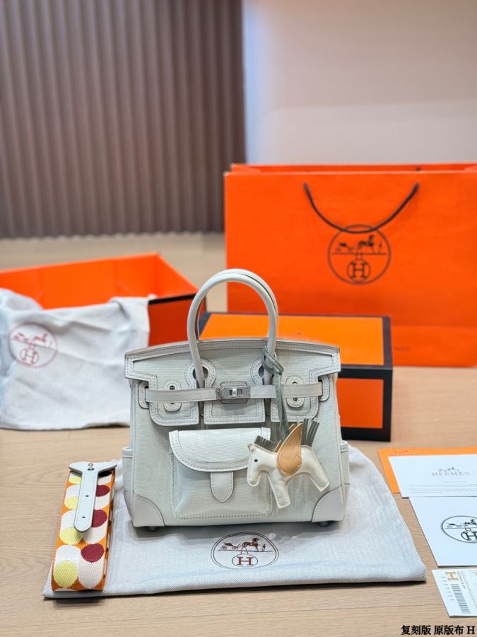1:1 Replica Hermes bag replica — photo 3