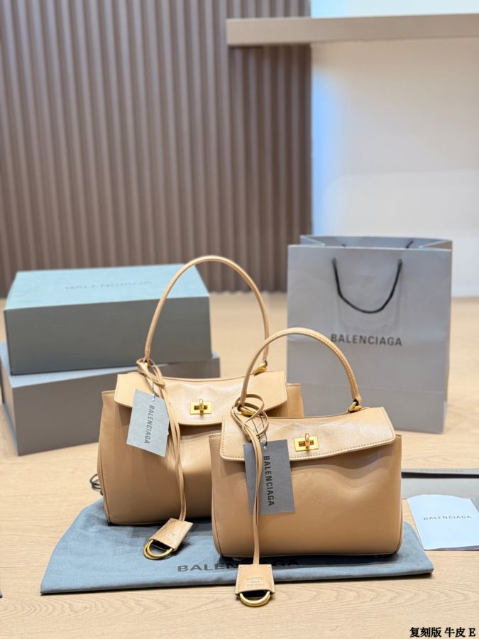 1:1 Replica Balenciaga bag replica — photo 8