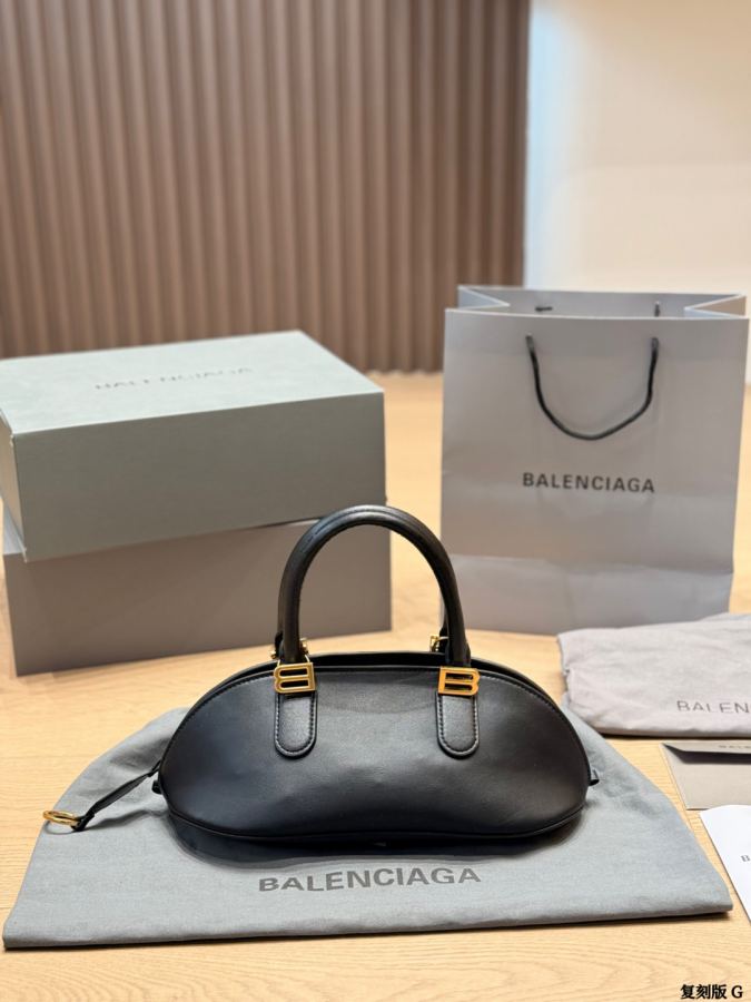 1:1 Replica Balenciaga bag replica — photo 2
