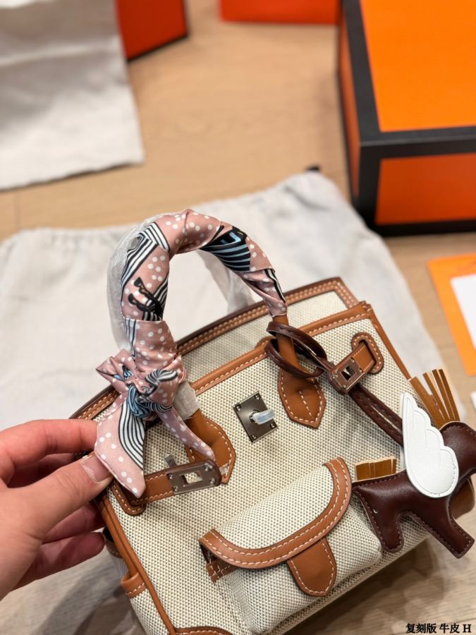1:1 Replica Hermes bag replica version original cloth — photo 4
