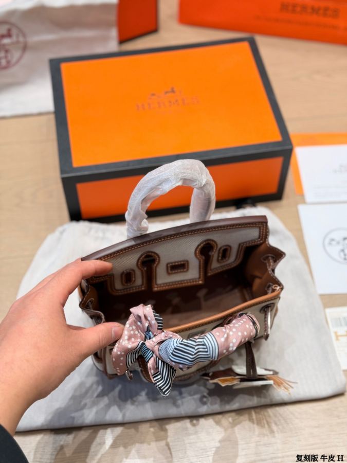 1:1 Replica Hermes bag replica version original cloth — photo 9