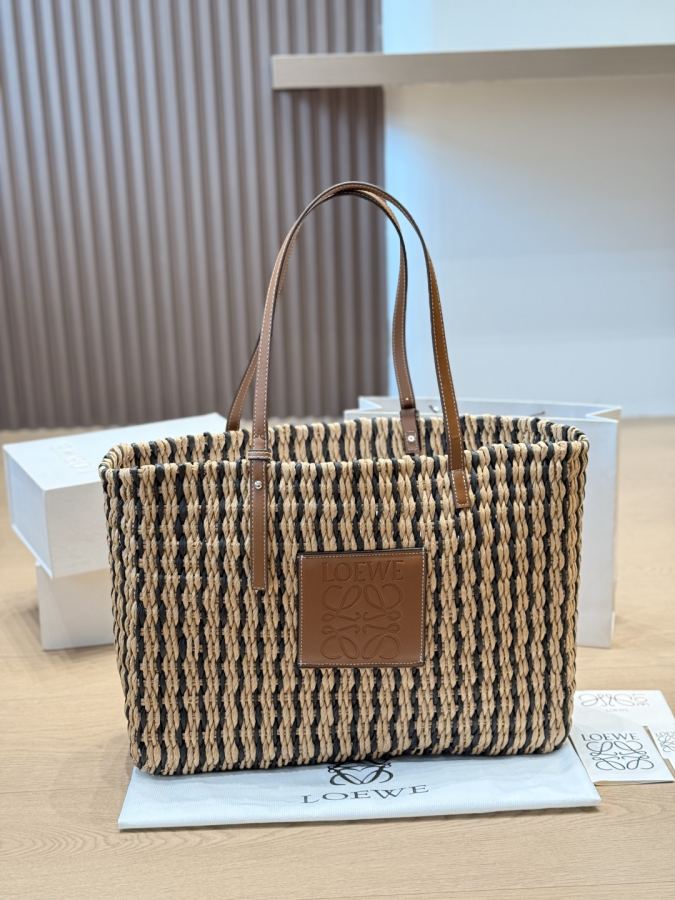 1:1 Replica LOEWE bag LOEWE ​​ — AAA Quality Replica — photo 6