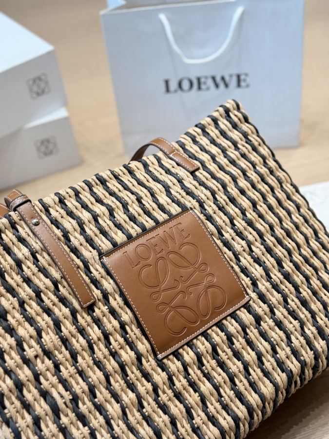 1:1 Replica LOEWE bag LOEWE ​​ — AAA Quality Replica — photo 2