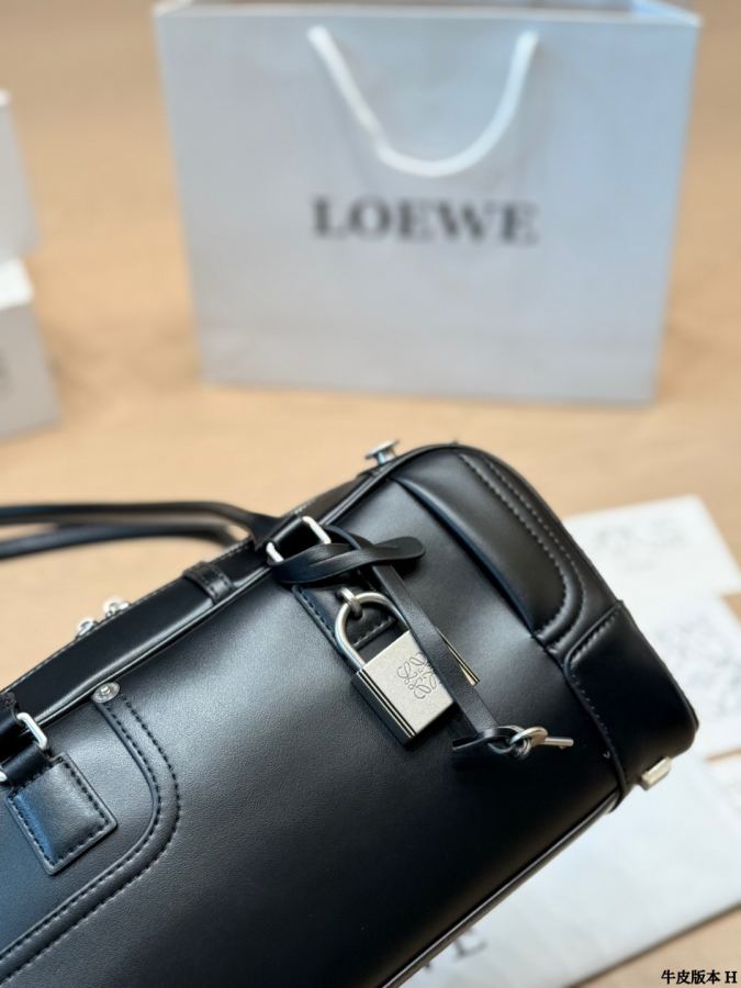 1:1 Replica LOEWE bag replica — photo 5