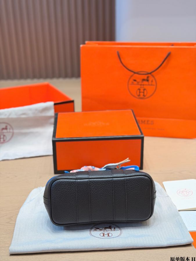 1:1 Replica Hermes bag Hermes ​​ — Premium Replica — photo 5