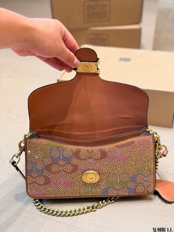 1:1 Replica COACH bag Coach ​​ — AAA Quality Replica — photo 7