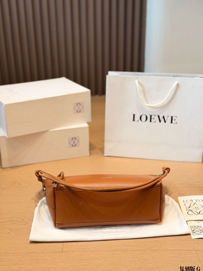 1:1 Replica LOEWE bag Loewe Cala — Premium Replica — photo 4
