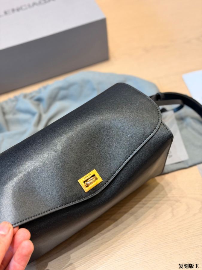 1:1 Replica Balenciaga bag Balenciaga ​​ ” E” — AAA Quality Replica — photo 5