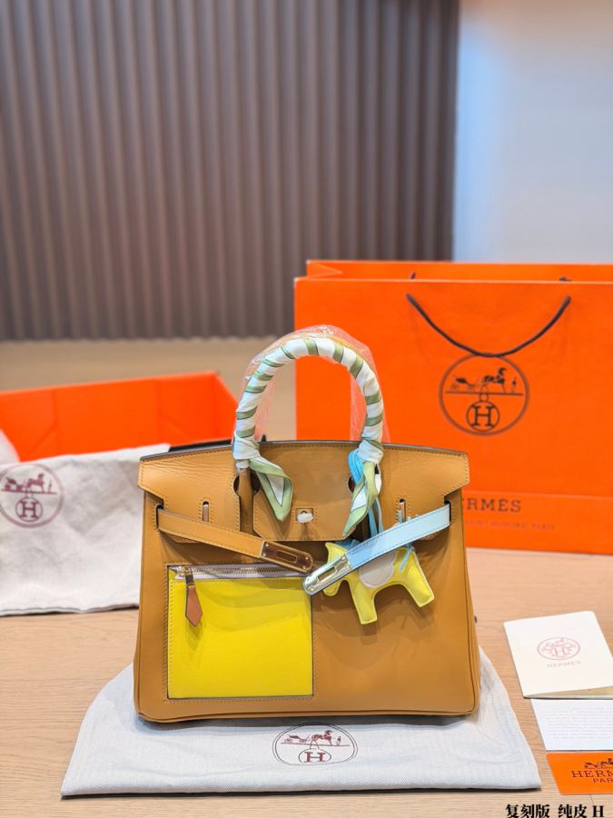 1:1 Replica Hermes bag replica version cowhide — photo 4